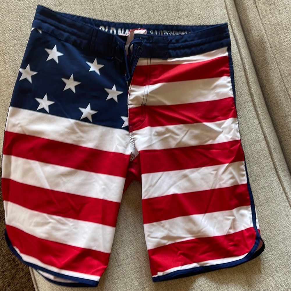 Swim trunk